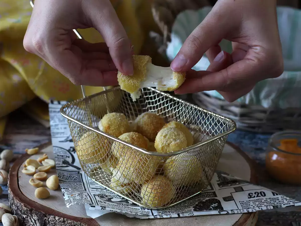 Mozzarelline vo fritéze - foto 4