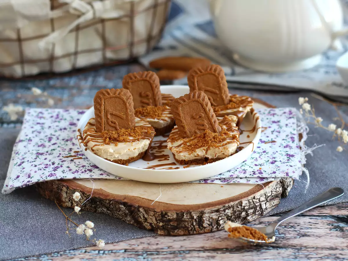 Nepečené tvarohové koláče so sušienkami speculoos - foto 5