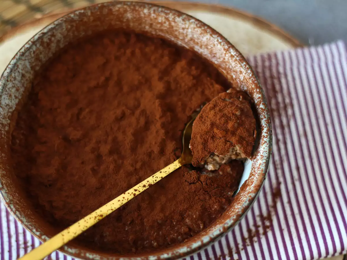 Nočné ovsené vločky s príchuťou tiramisu, dokonalé raňajky s kávou a kakaom! - foto 5