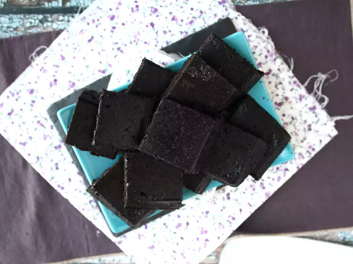 Oreo koláč len z 3 ingrediencií, hotový za 6 minút v mikrovlnnej rúre! - foto 3