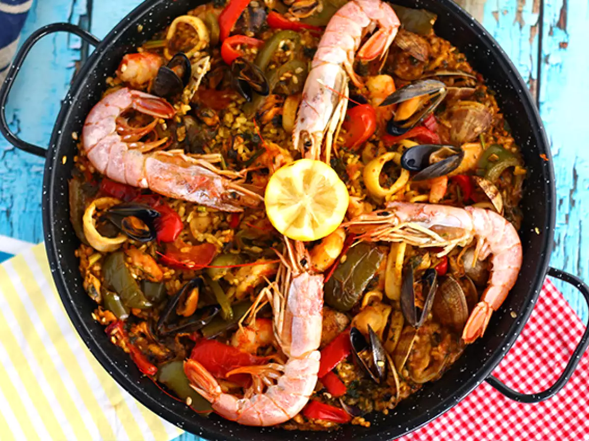 Paella s morskými plodmi - foto 2