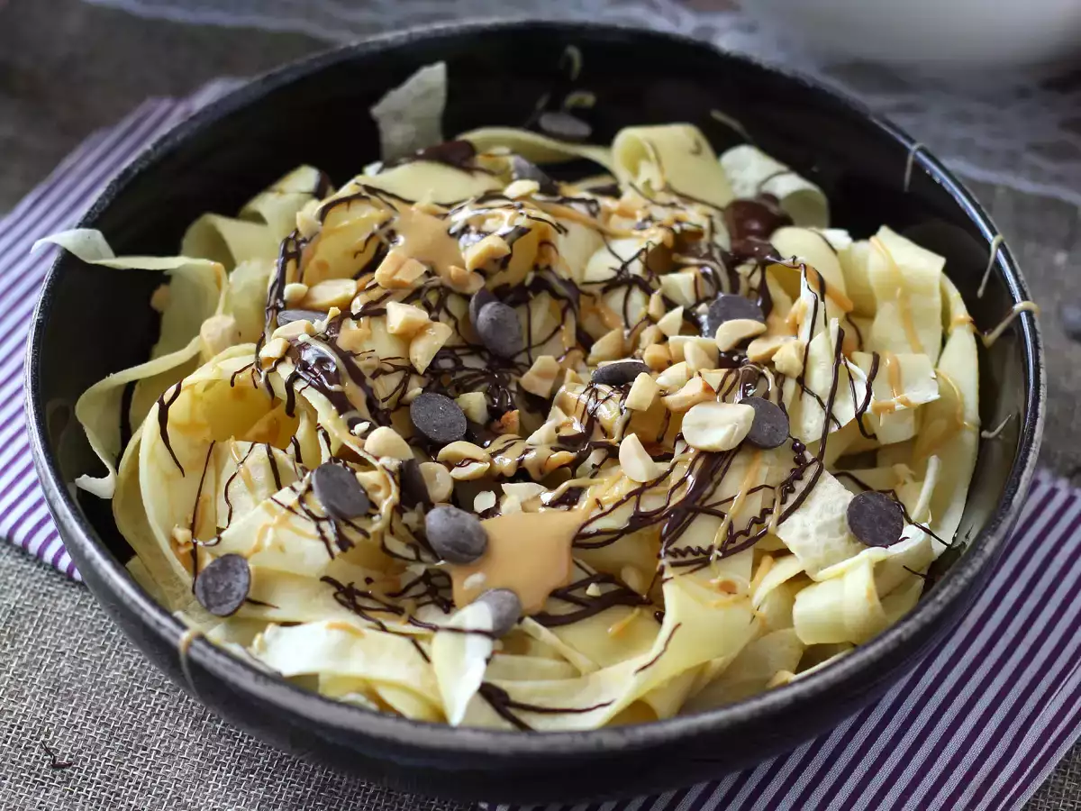 Palacinkové tagliatelle s čokoládou a arašidmi! - foto 6