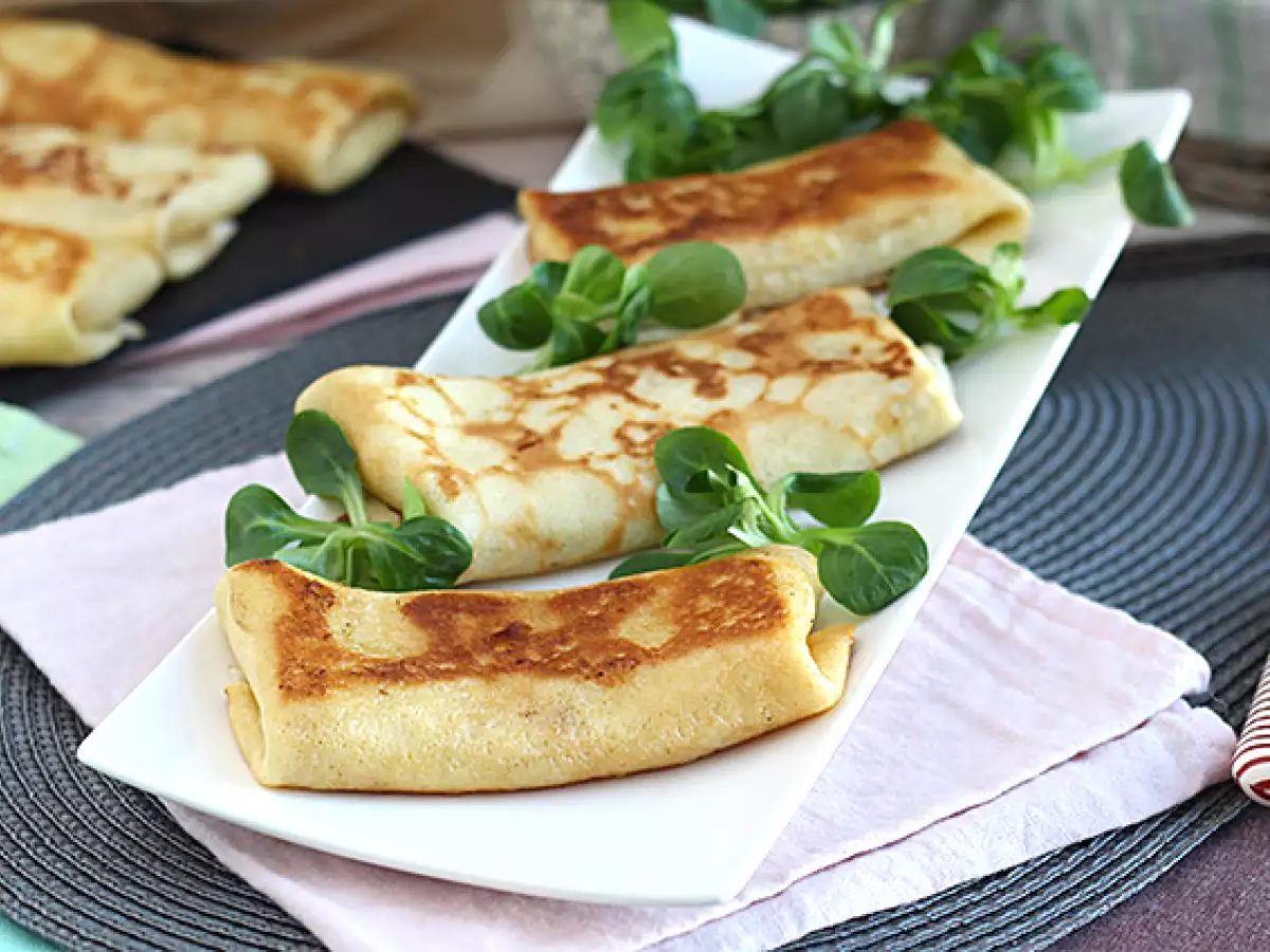 Palacinky plnené bešamelovou omáčkou, syrom a šunkou - foto 2