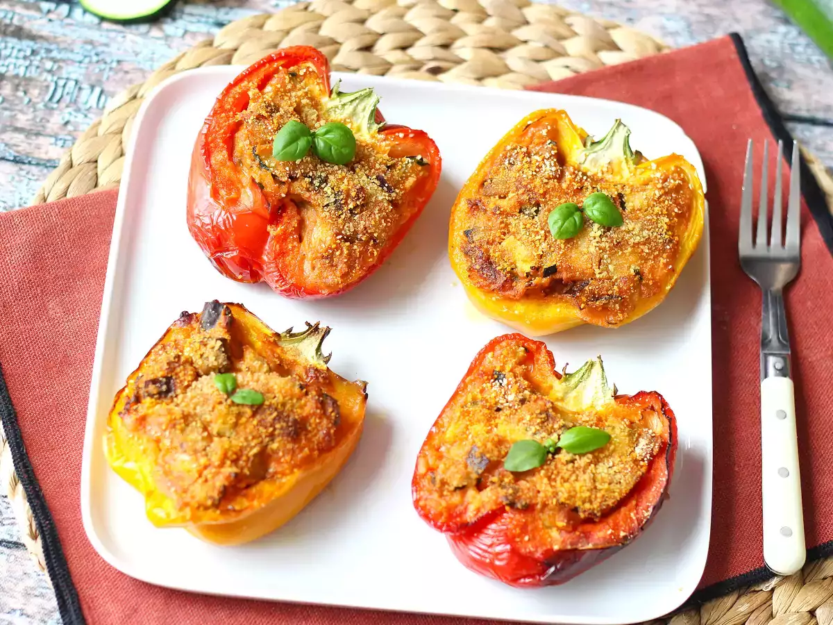Pečené vegetariánske plnené papriky: jednoduchý a chutný recept so zeleninou a syrom mozzarella - foto 8