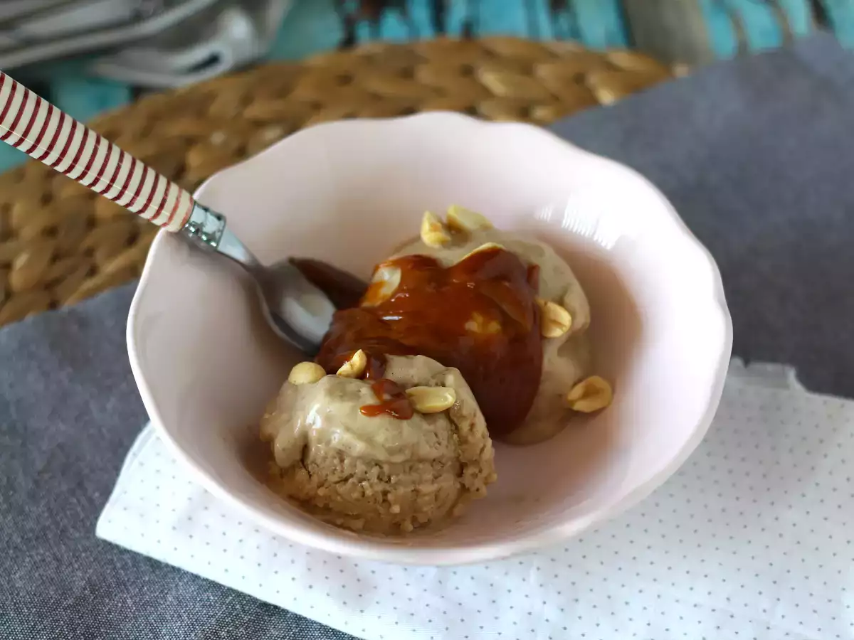 Pekný krémový banán, vegánska zmrzlina s banánmi! Žiadny zmrzlinovač - foto 2