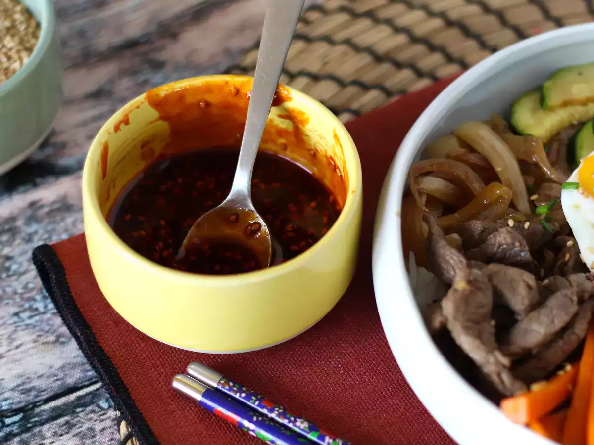 Pikantná kórejská omáčka gochujang na Bibimbap - foto 4