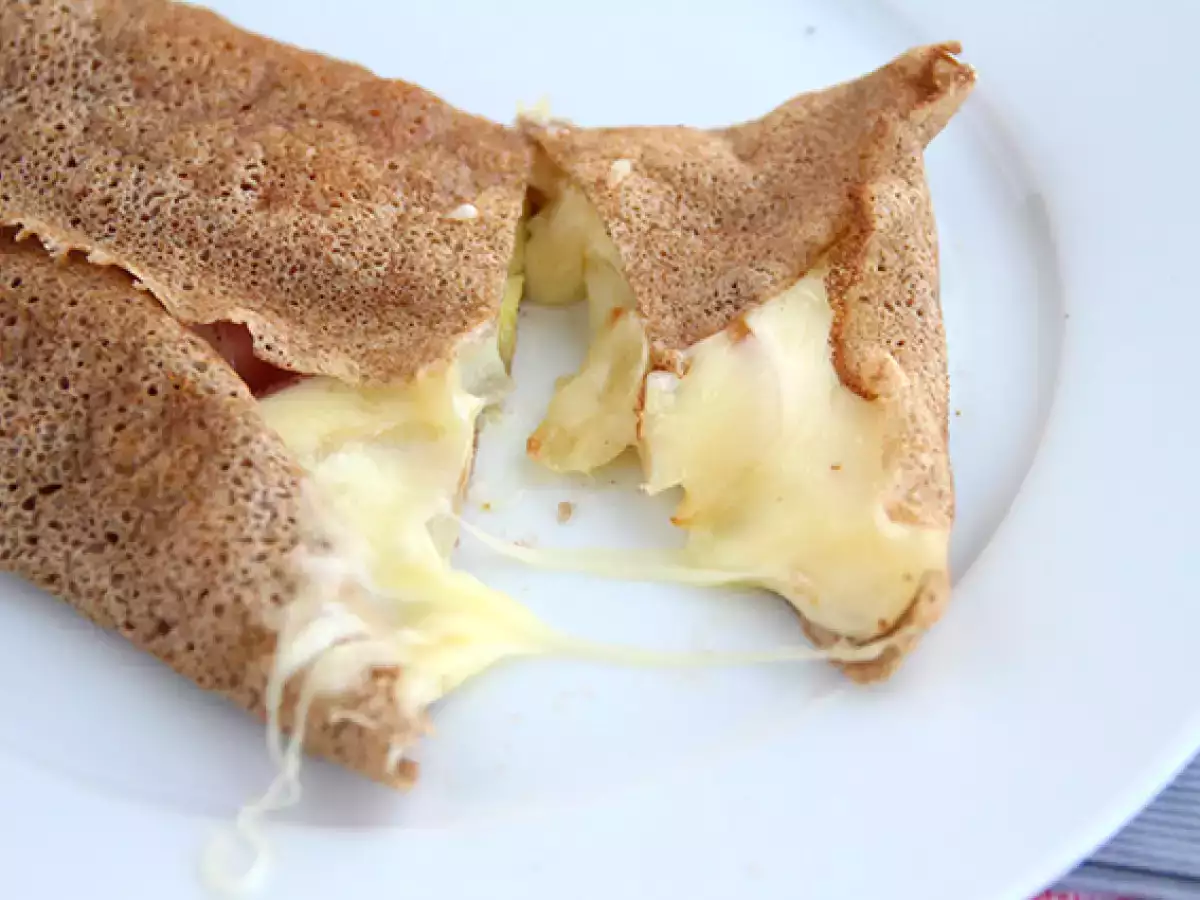 Pohánková galeta so syrom raclette - foto 3