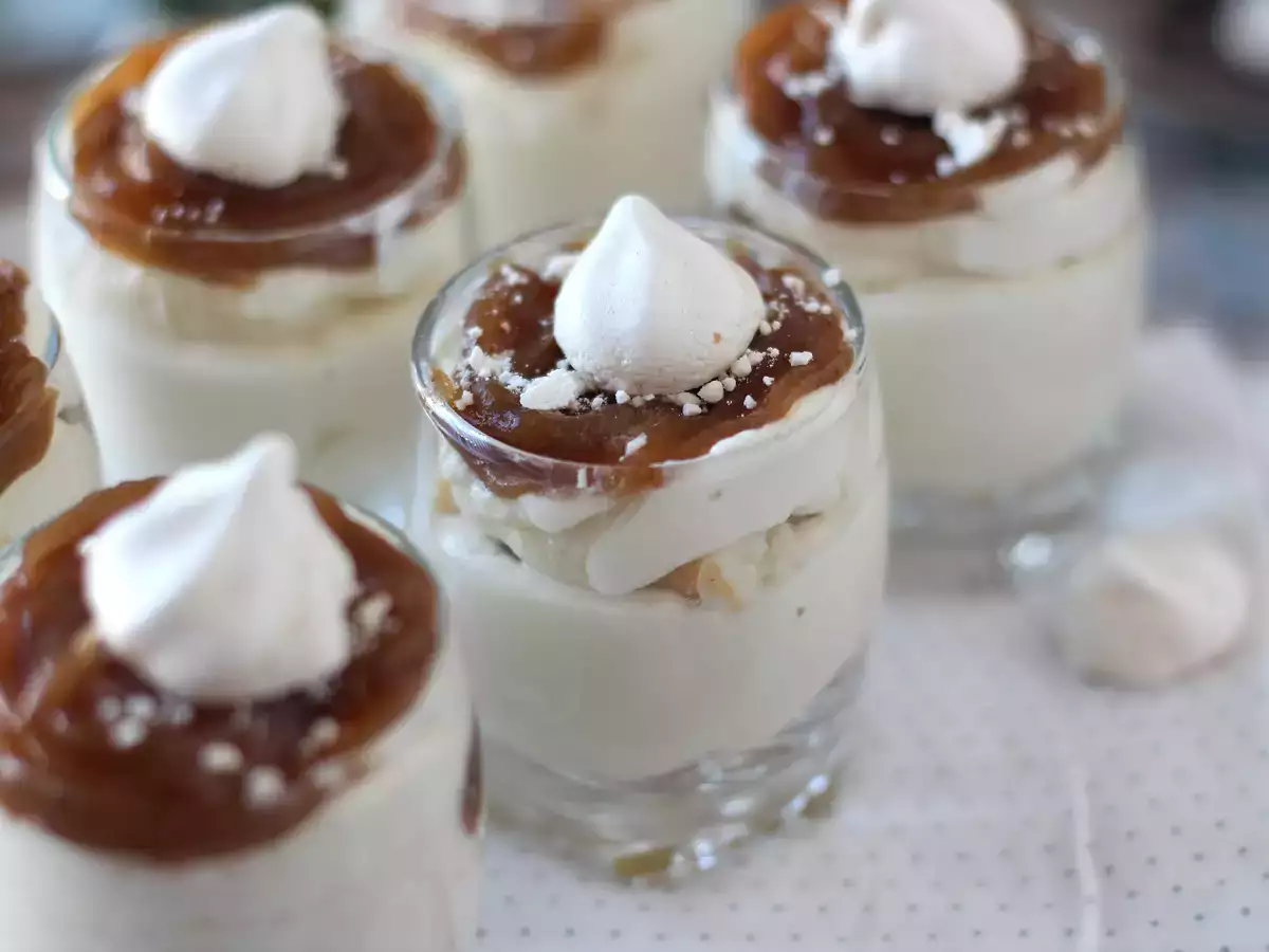 Poháre v štýle Mont Blanc s gaštanovým krémom