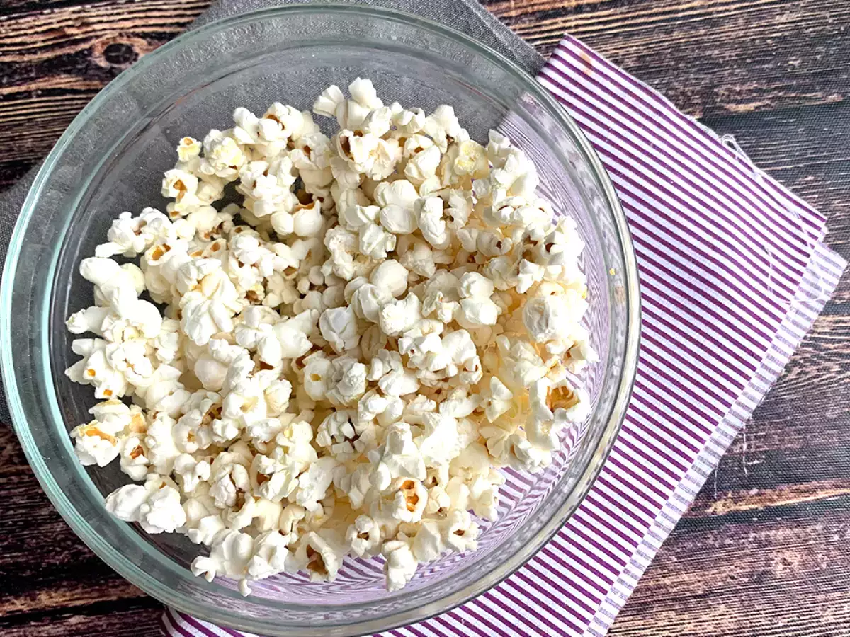 Popcorn do mikrovlnnej rúry bez oleja
