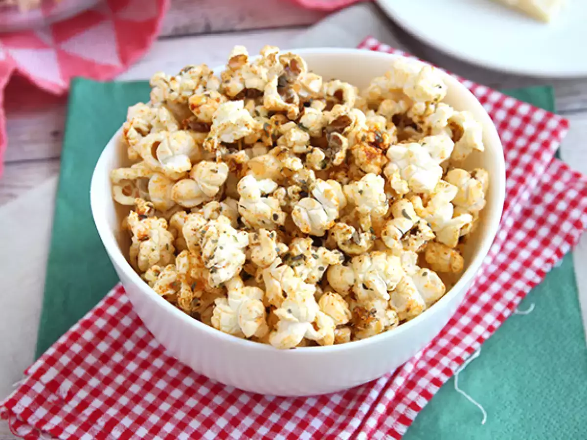 Popcorn s príchuťou pizze - foto 4