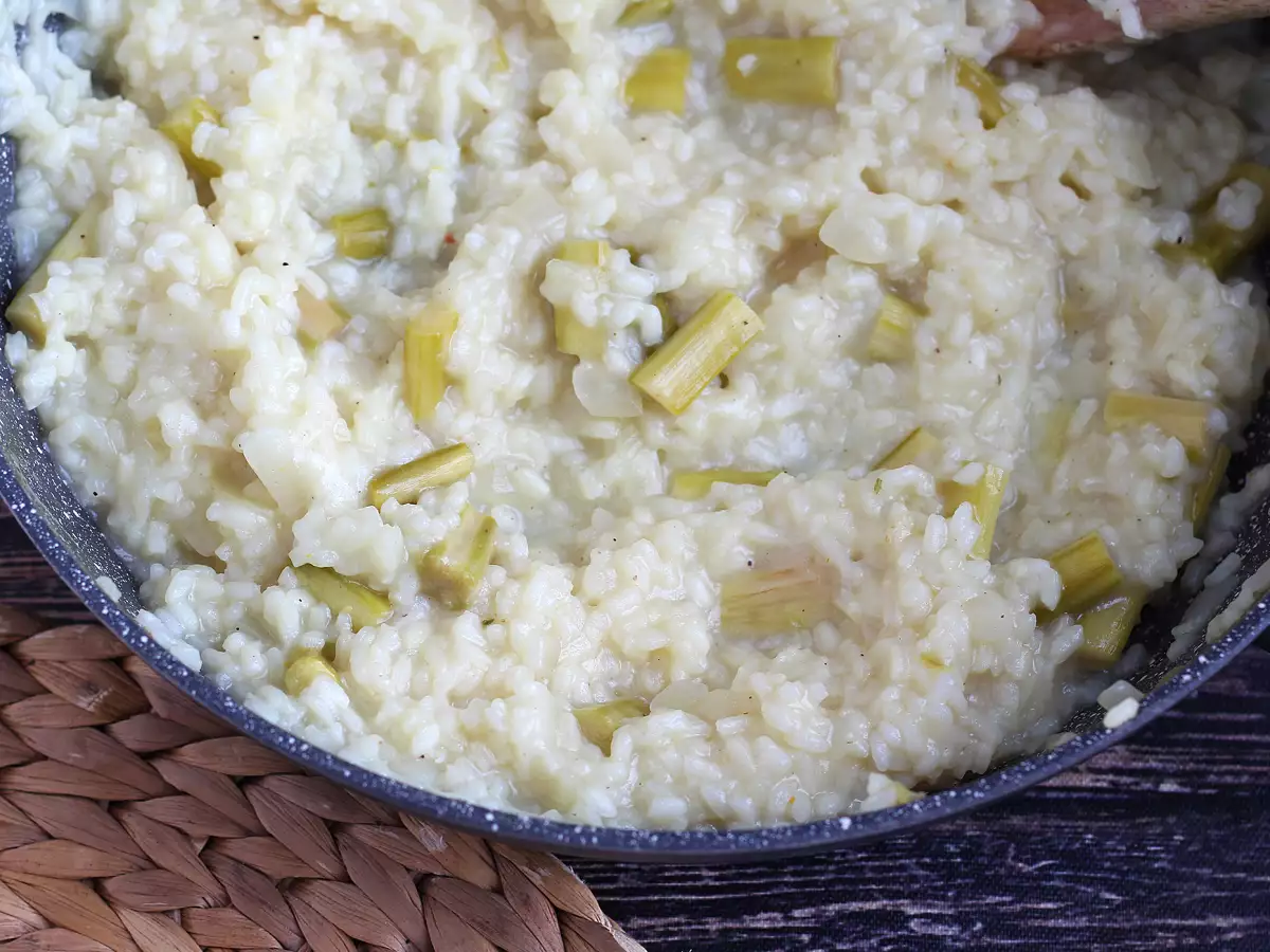 Rizoto so zelenou špargľou a parmezánom - foto 4