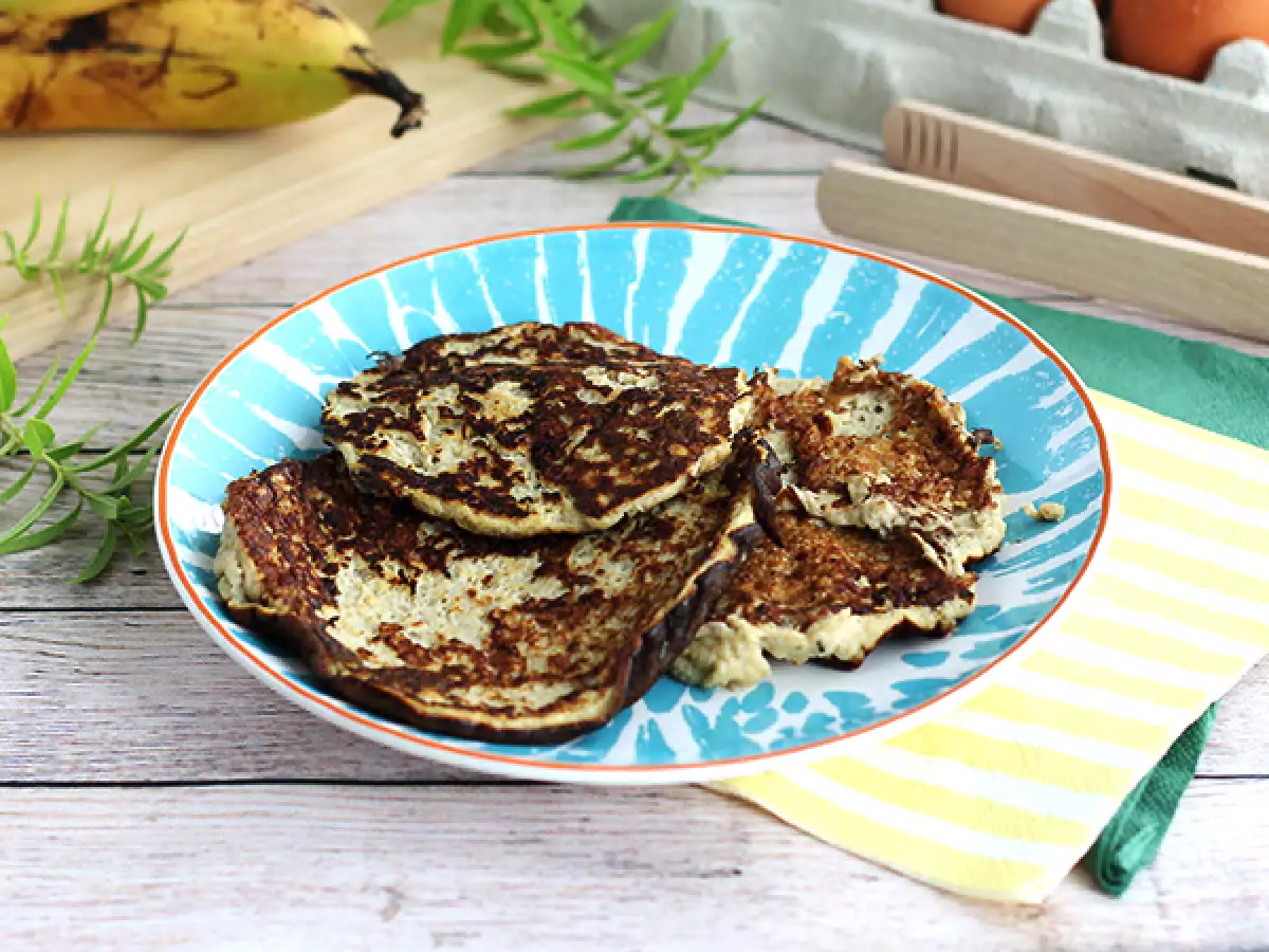Rýchle bezlepkové palacinky (banány + vajcia) - foto 3