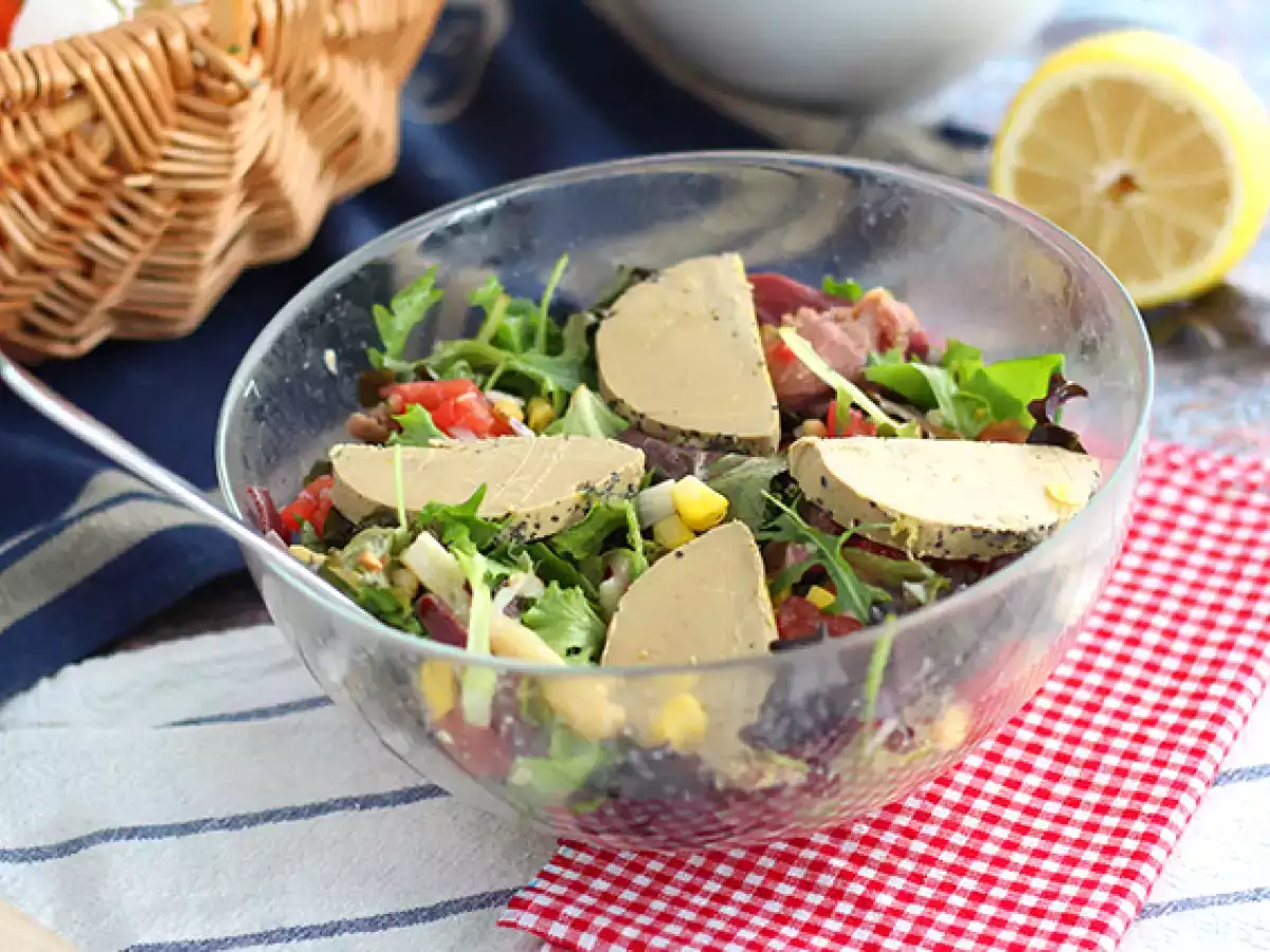 Šalát Landaise s foie gras (šalát Perigord) - foto 4