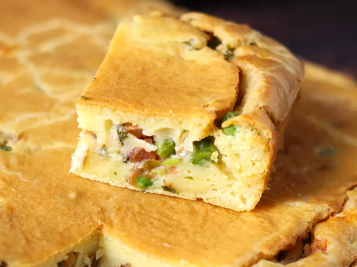 Sardinkový koláč: jednoduchý, vlhký a chutný recept