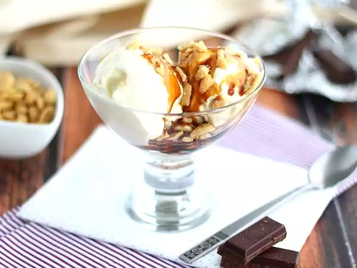 Sundae, sladká americká zmrzlina - foto 4
