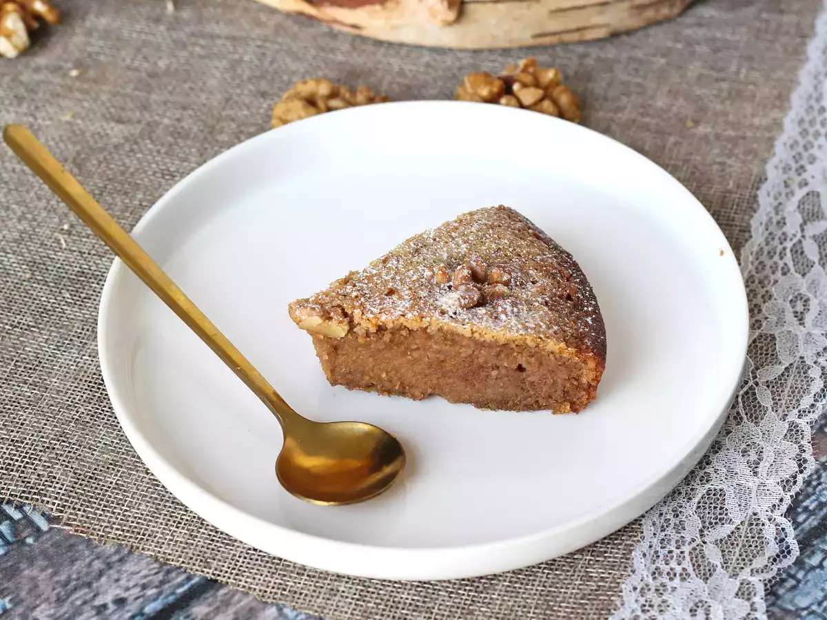 Super jednoduchý orechový koláč len zo 4 ingrediencií - foto 8