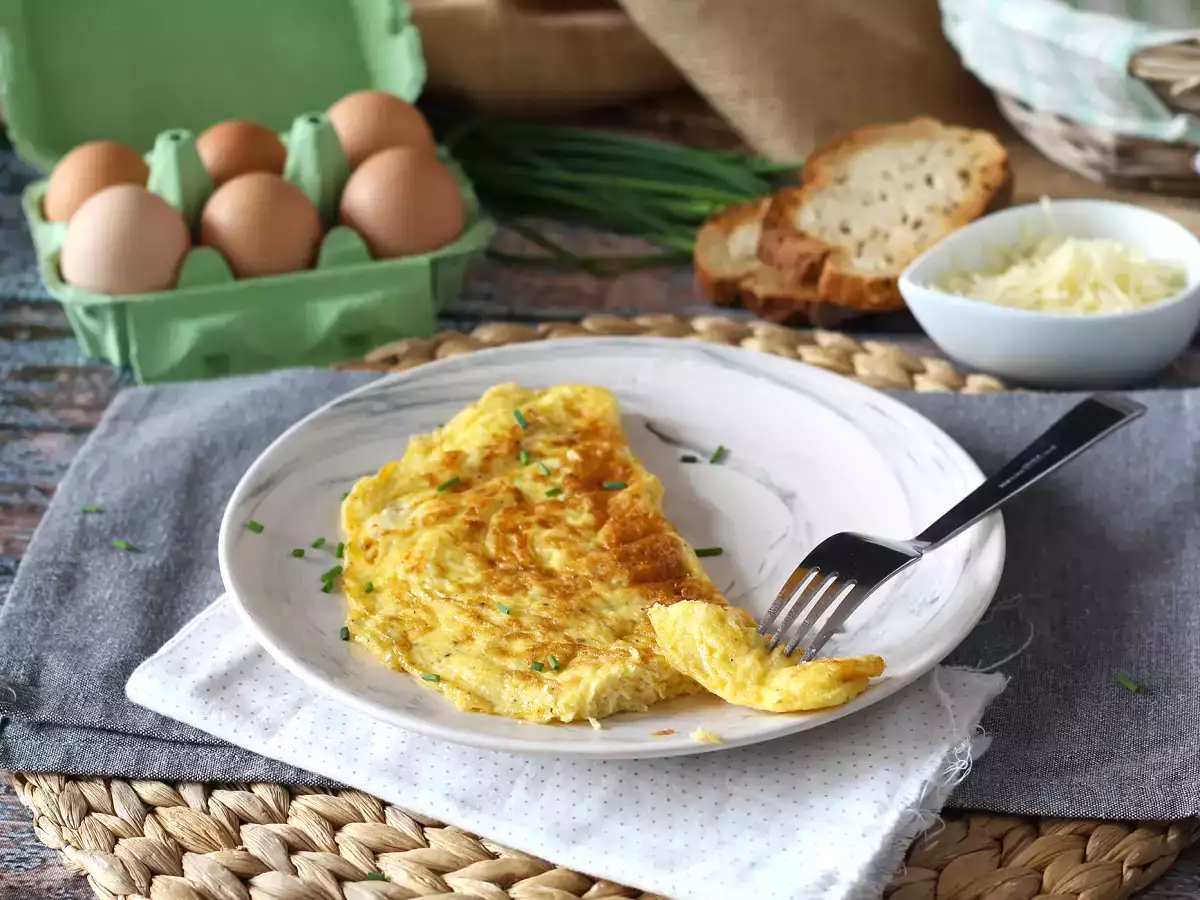 Syrová omeleta, expresný recept pripravený za 5 minút!