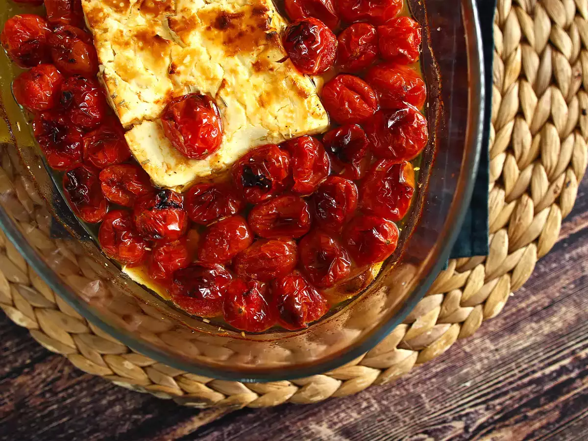 Tagliatelle feta cherry paradajky - pečené cestoviny s feta paradajkami - foto 2