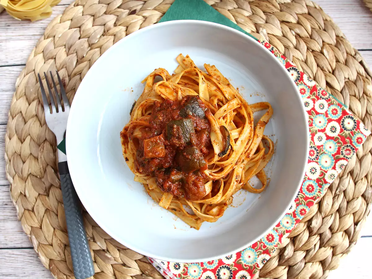 Tagliatelle s cuketovým ragú, vegetariánsky prvý chod, ktorý všetci milujú! - foto 3