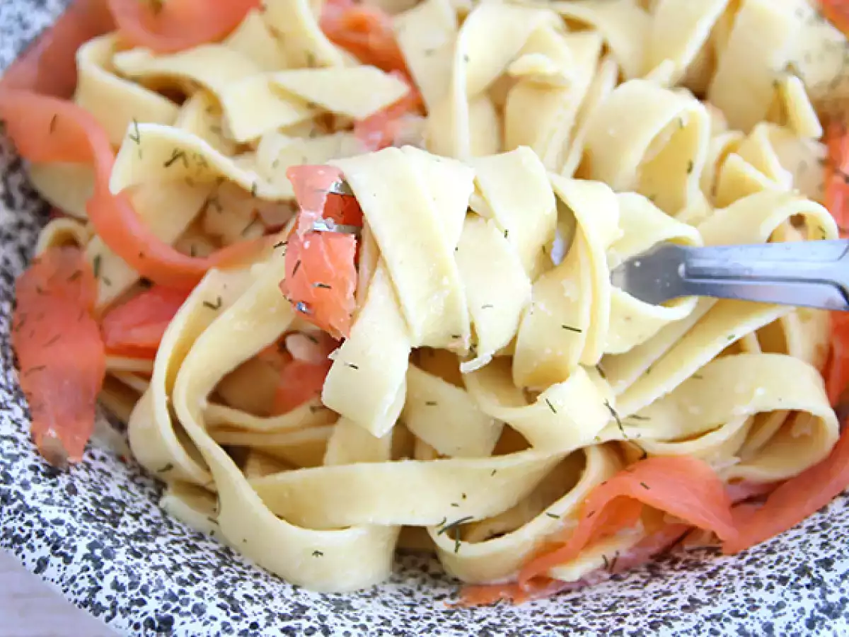 Tagliatelle s údeným lososom a kôprom - foto 4