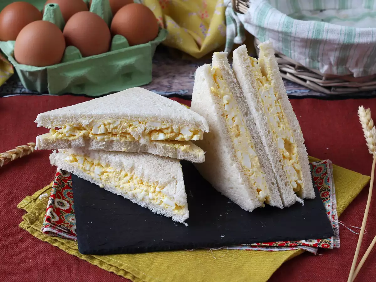 Tamago sando: slávny japonský sendvič s vajíčkom, ktorý nájdete v konbini!