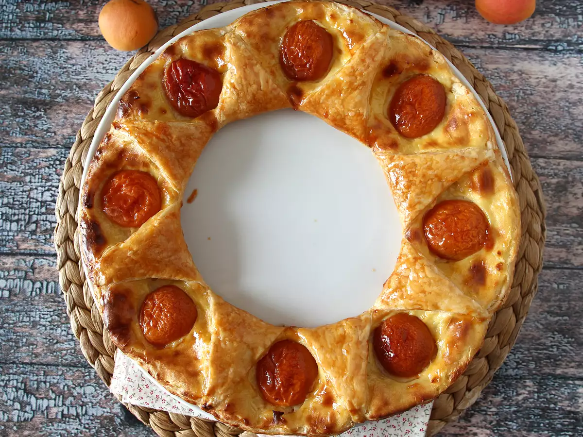 Tarte oranaise - lístkové cesto, puding a marhule - foto 5