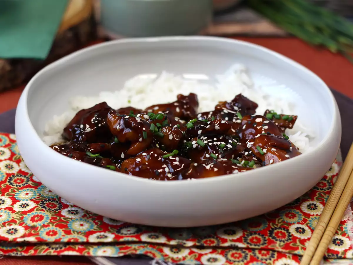 Teriyaki kura, sladká a pikantná japonská omáčka, ktorú si zamilujete! - foto 3