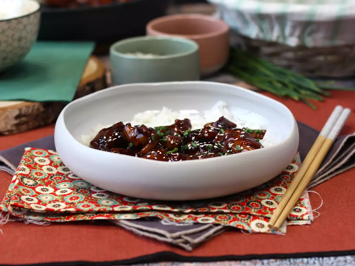 Teriyaki kura, sladká a pikantná japonská omáčka, ktorú si zamilujete! - foto 7