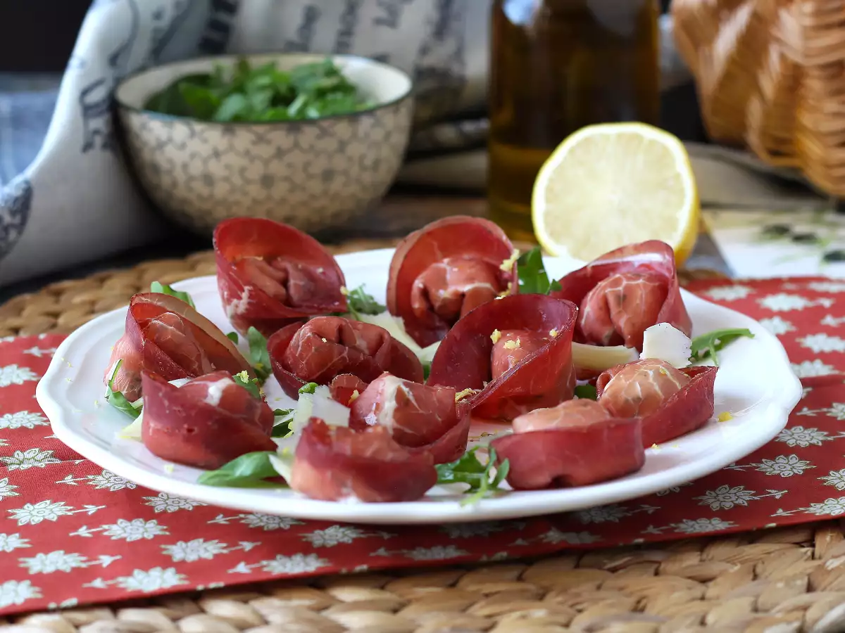 Tortelloni di bresaola plnené rukolou a syrom ricotta: chutné a hotové za 10 minút! - foto 4