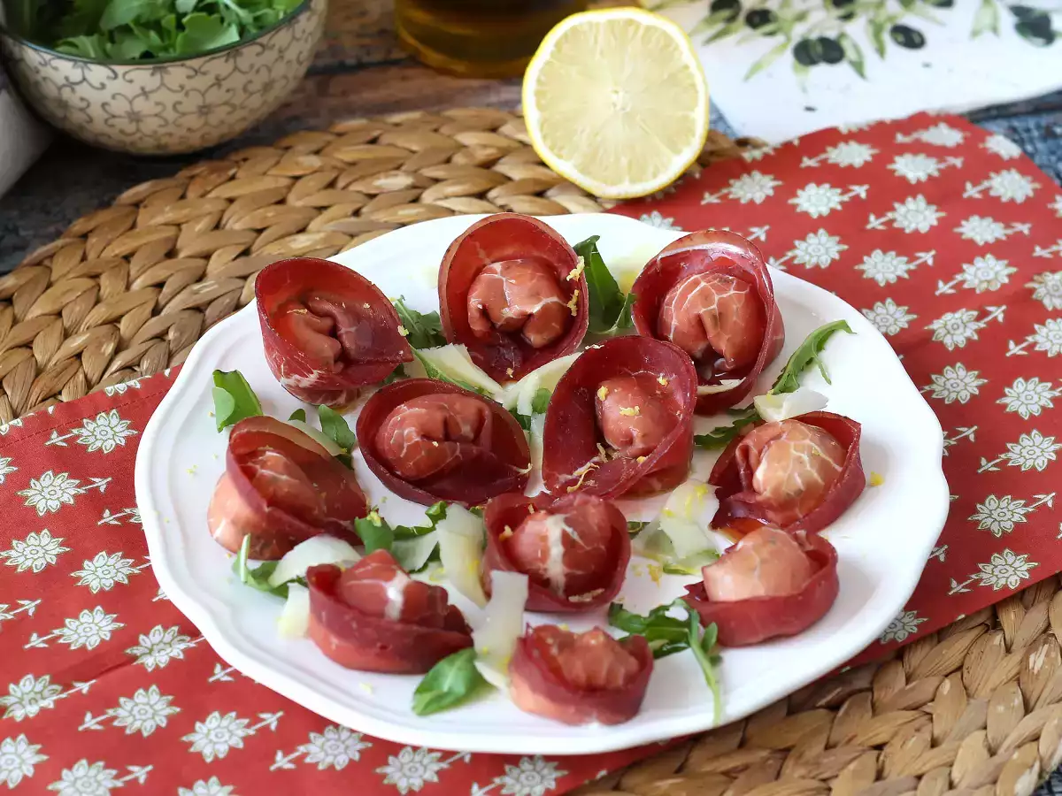 Tortelloni di bresaola plnené rukolou a syrom ricotta: chutné a hotové za 10 minút! - foto 6