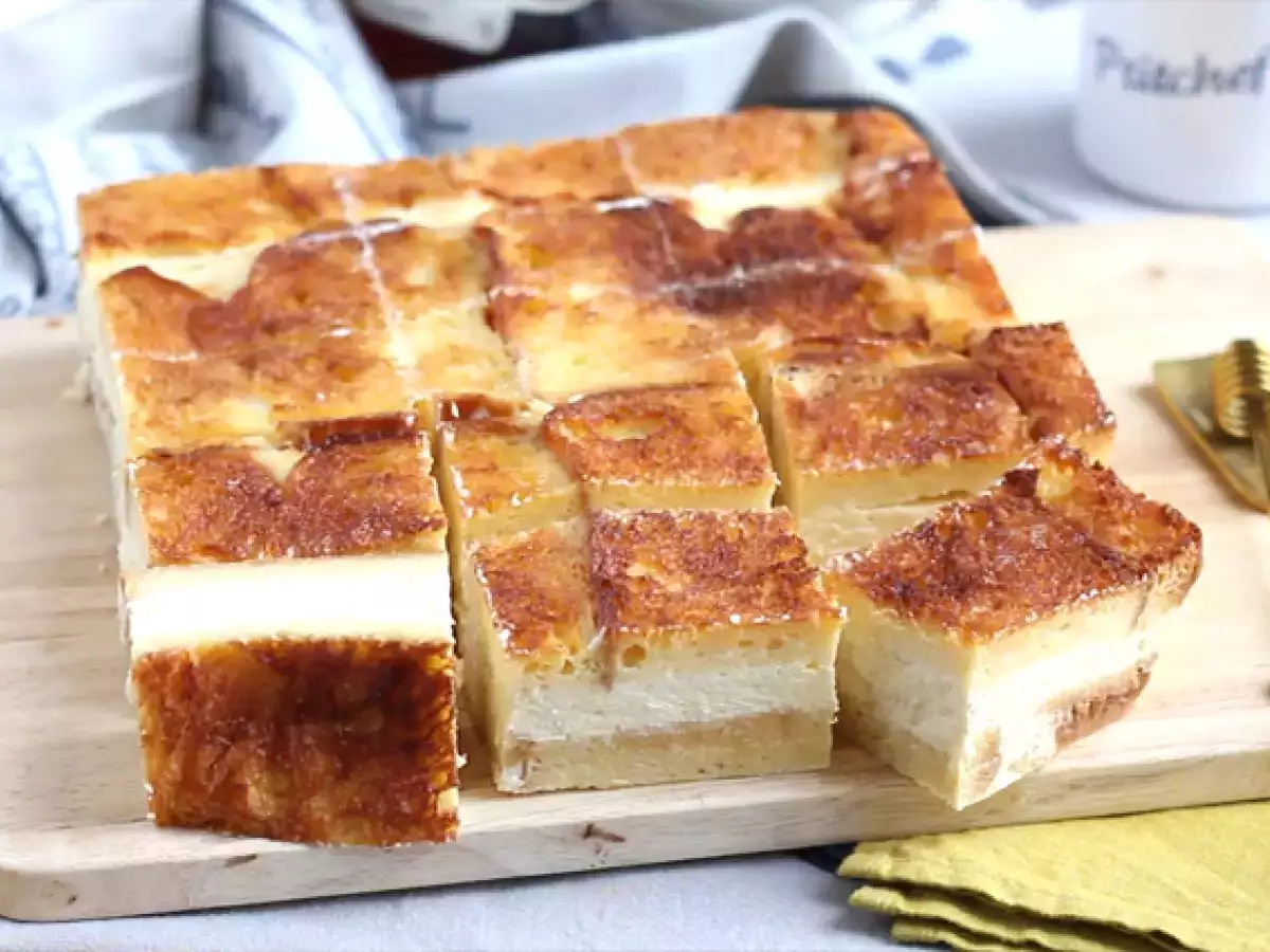 Tvarohový koláč a tvarohové tyčinky s francúzskym toastom (French toast cheesecake bars) - foto 2
