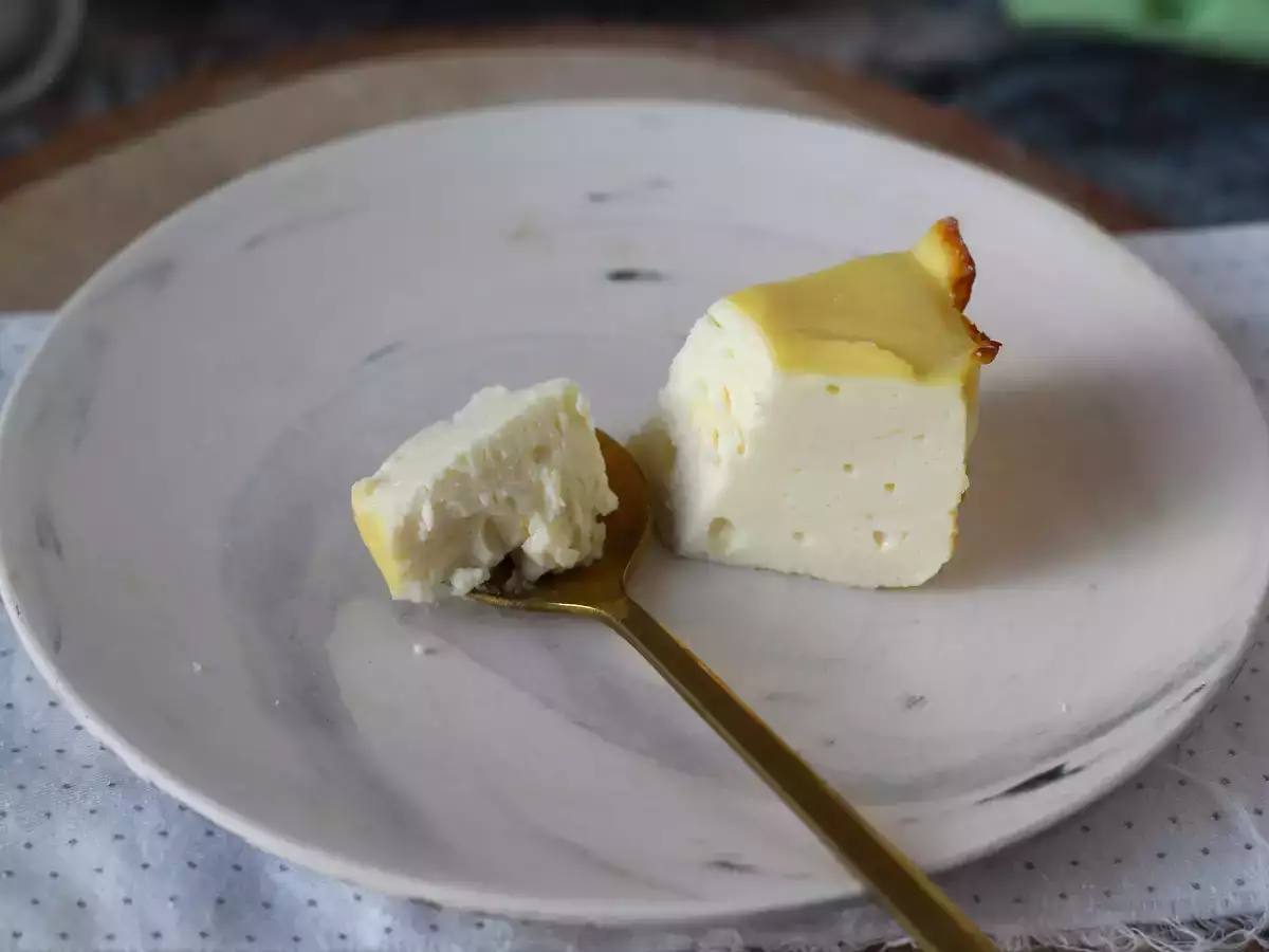 Úsporný ricottový fondánový koláč len zo 4 prísad - foto 2