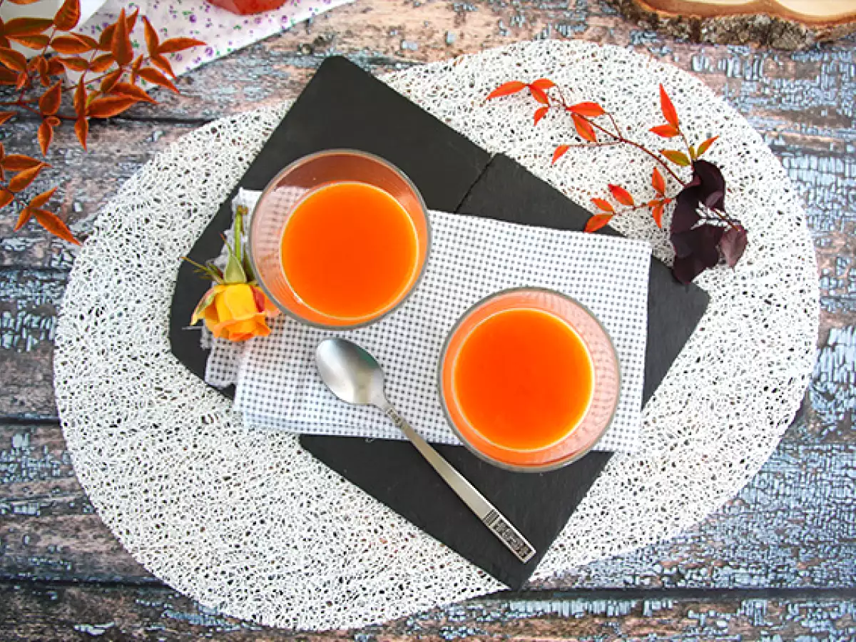 Vanilková panna cotta s marhuľovým coulis - foto 2