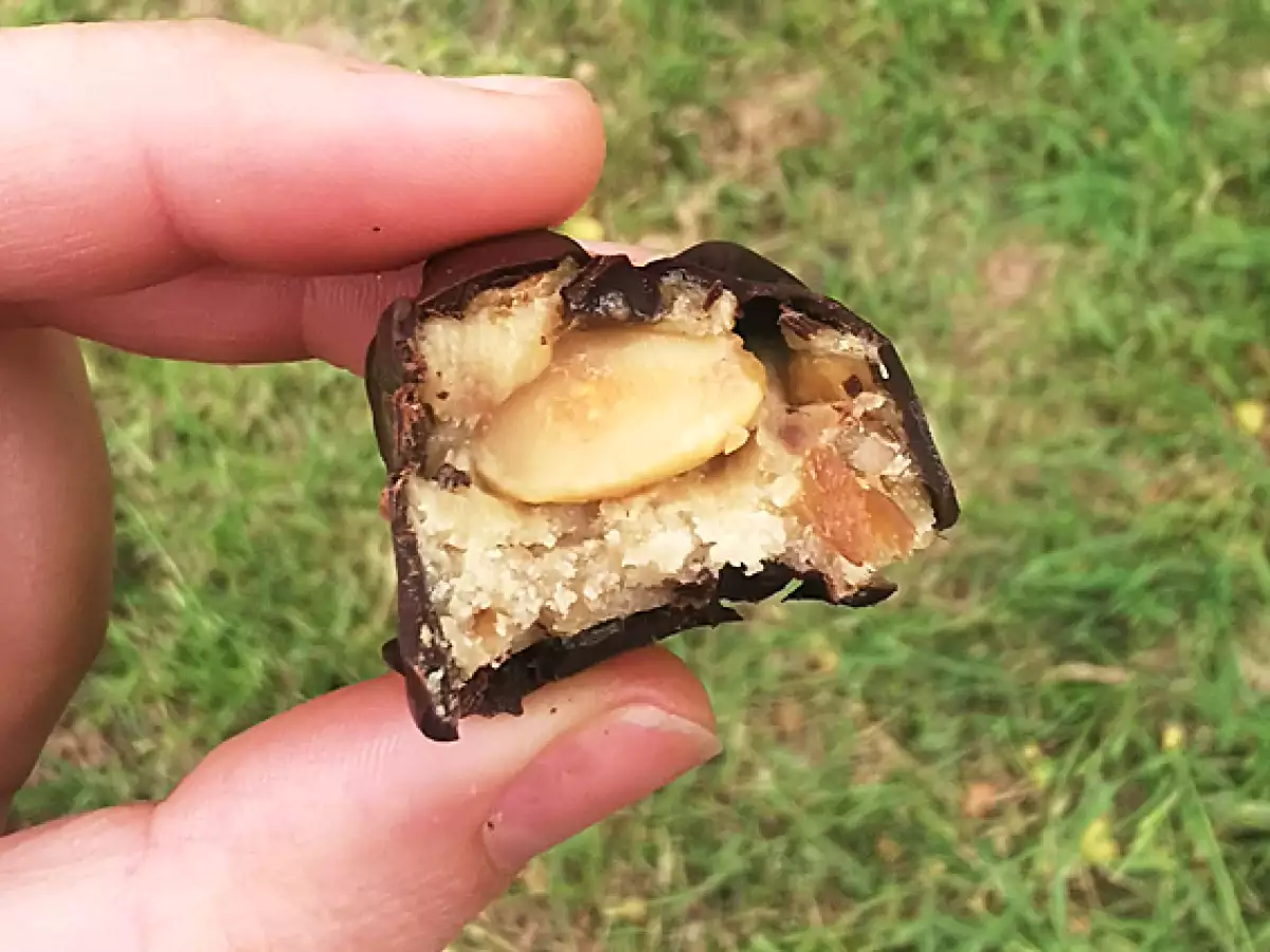 Vegánske a bezlepkové domáce tyčinky Snickers - foto 2