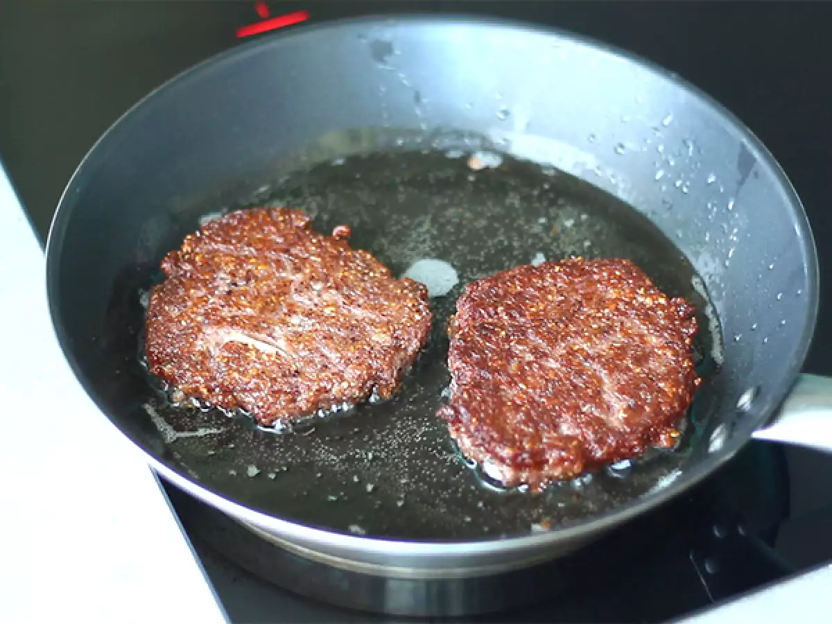 Vegetariánske steaky s červenou fazuľou