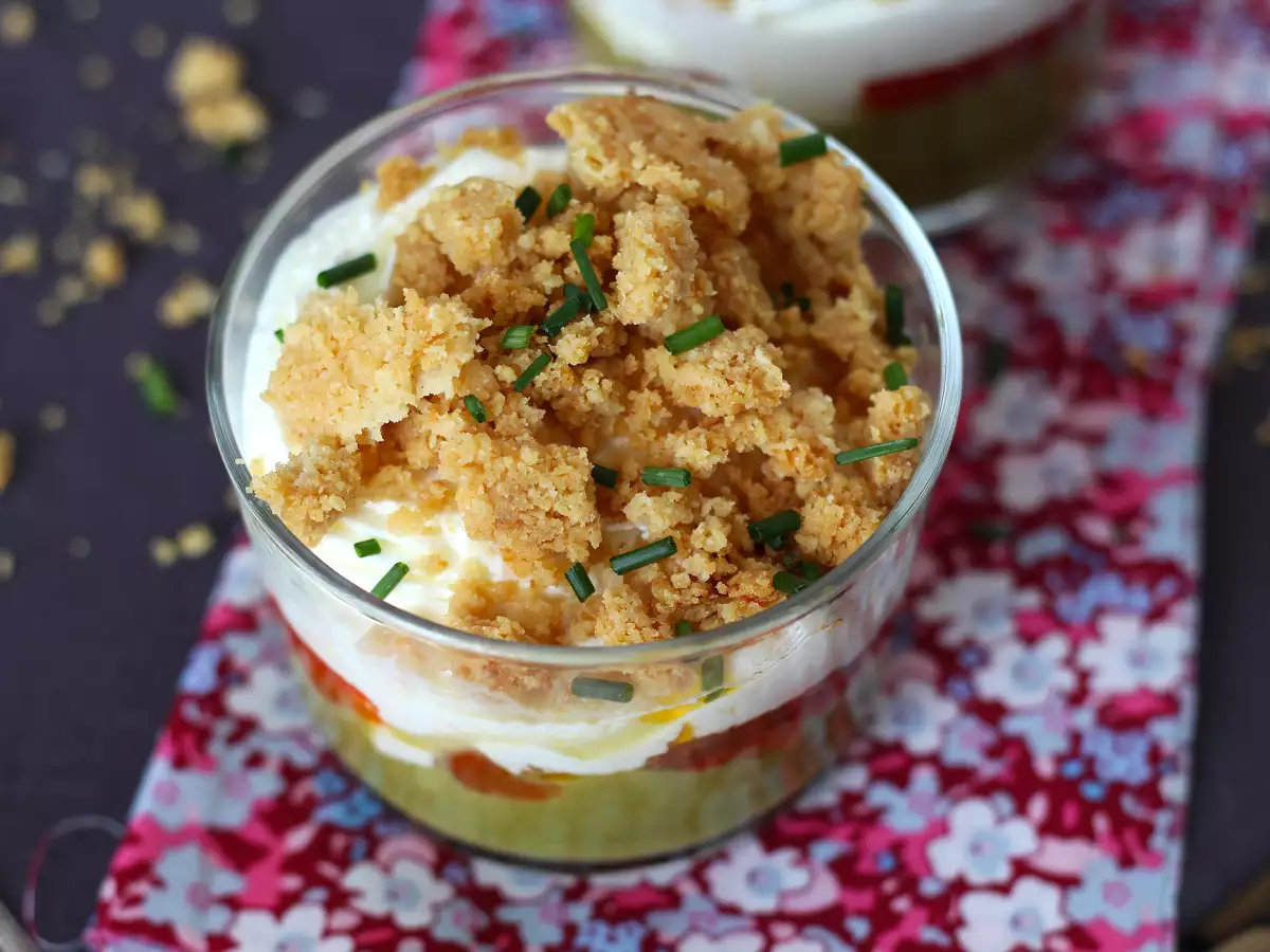 Vegetariánske verrines: hrachový krém, parmezánová omrvinka a mascarpone krém - foto 6