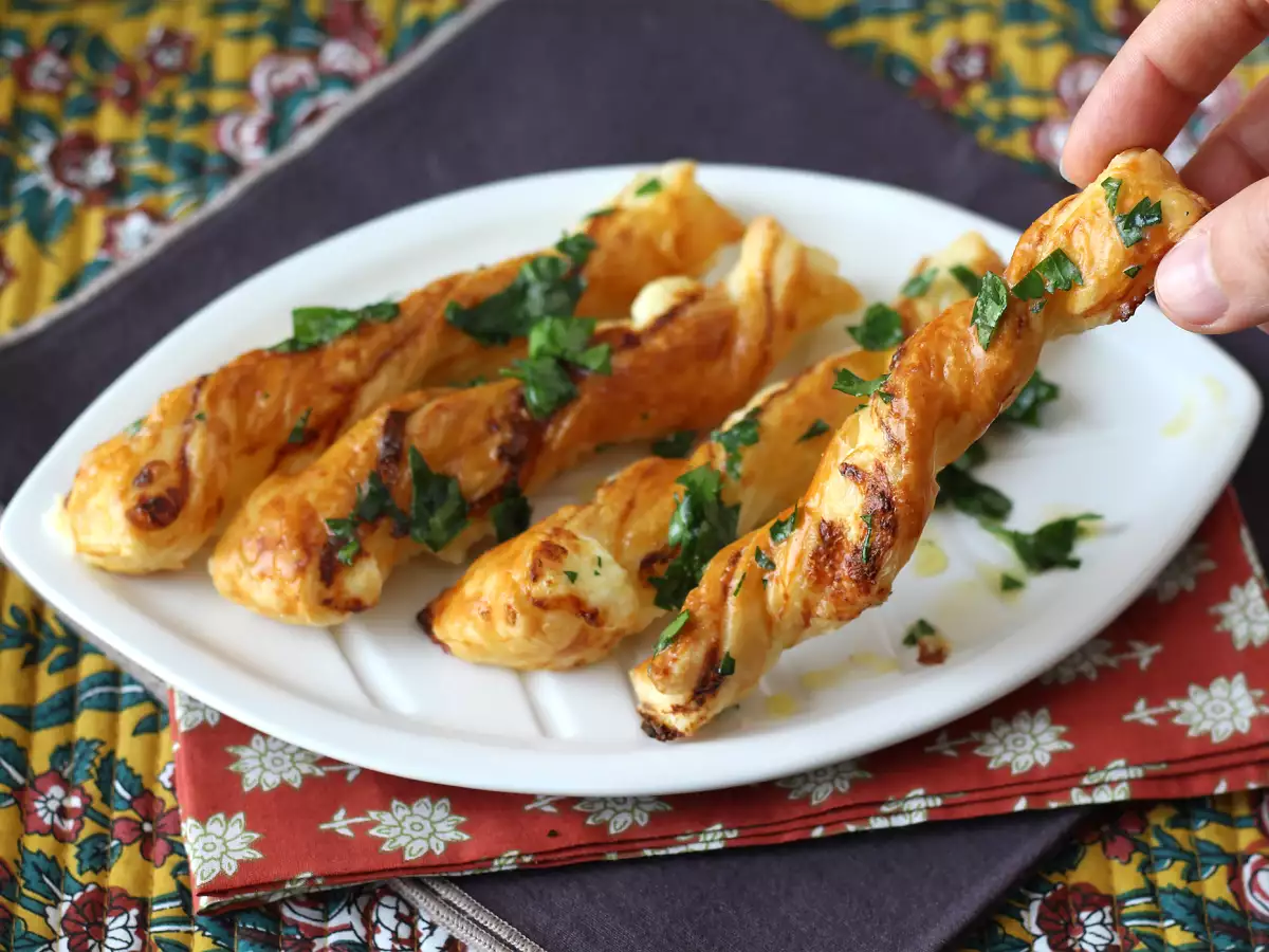 Vločkové syrové twisty so sušičkou Airfryer - foto 3