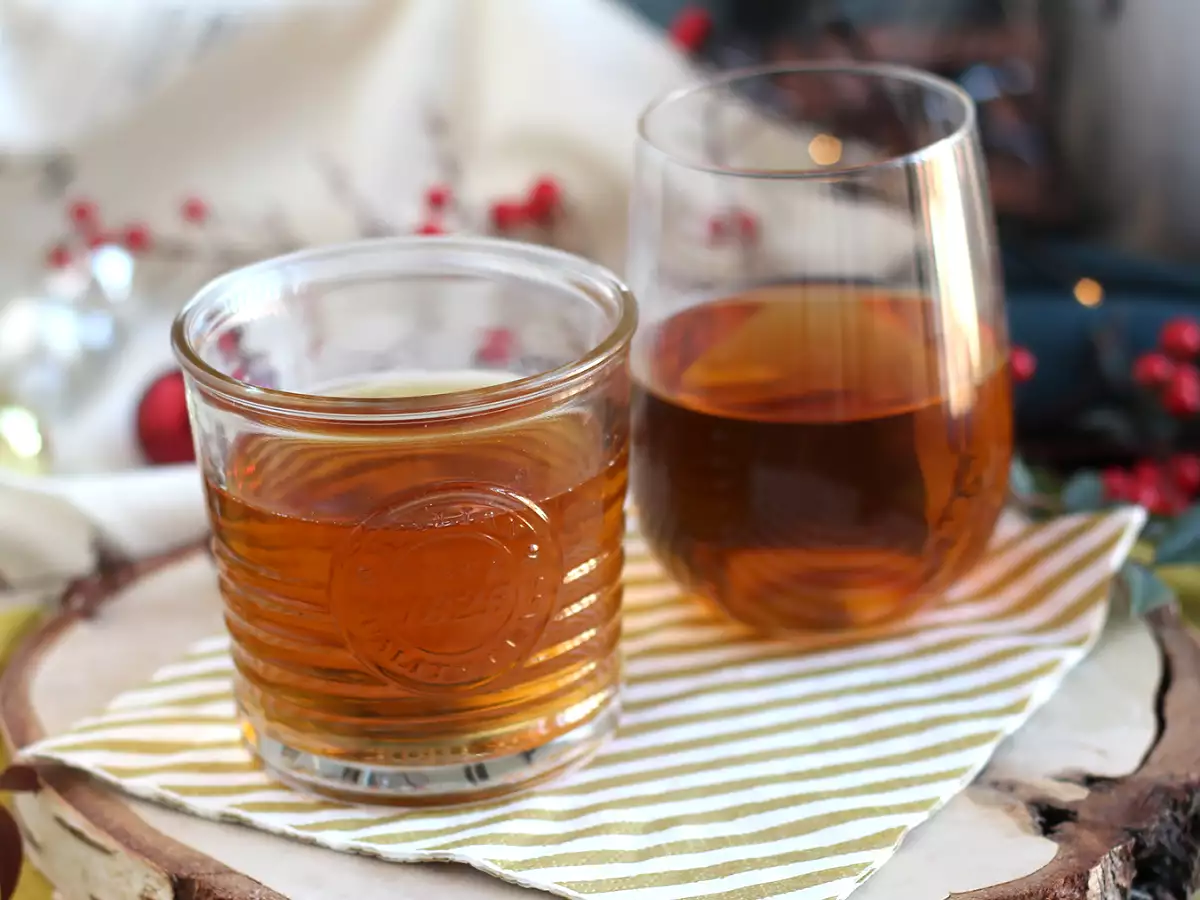 Wassail, korenistý vianočný koktail - foto 3