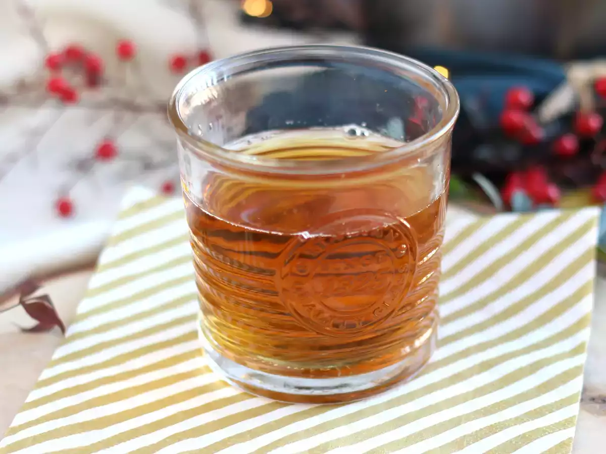 Wassail, korenistý vianočný koktail - foto 4