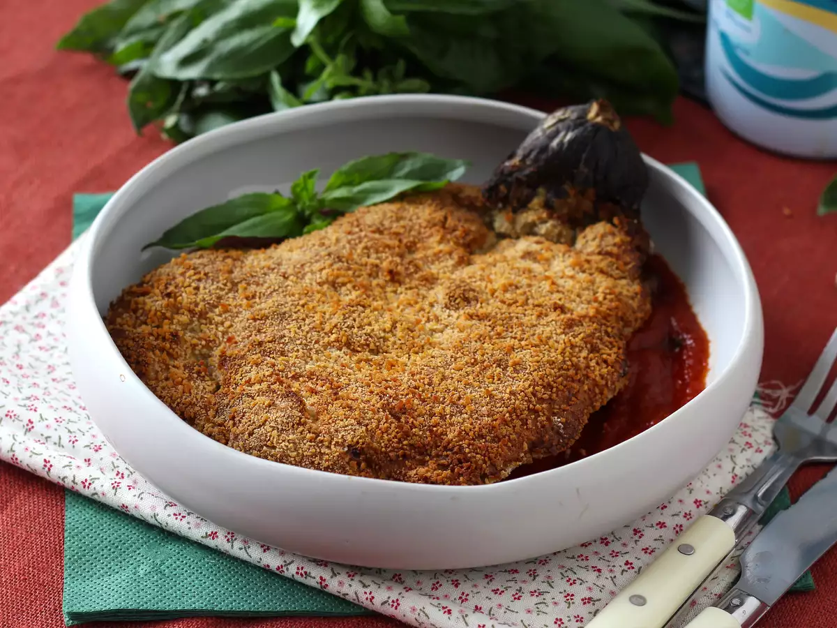 Zapečený baklažán na milánsky spôsob, ale vegetariánsky - Varenie vo fritéze - foto 7