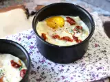 Zapekané vajcia s kozím syrom a sušenými paradajkami vo fritéze!, foto 1