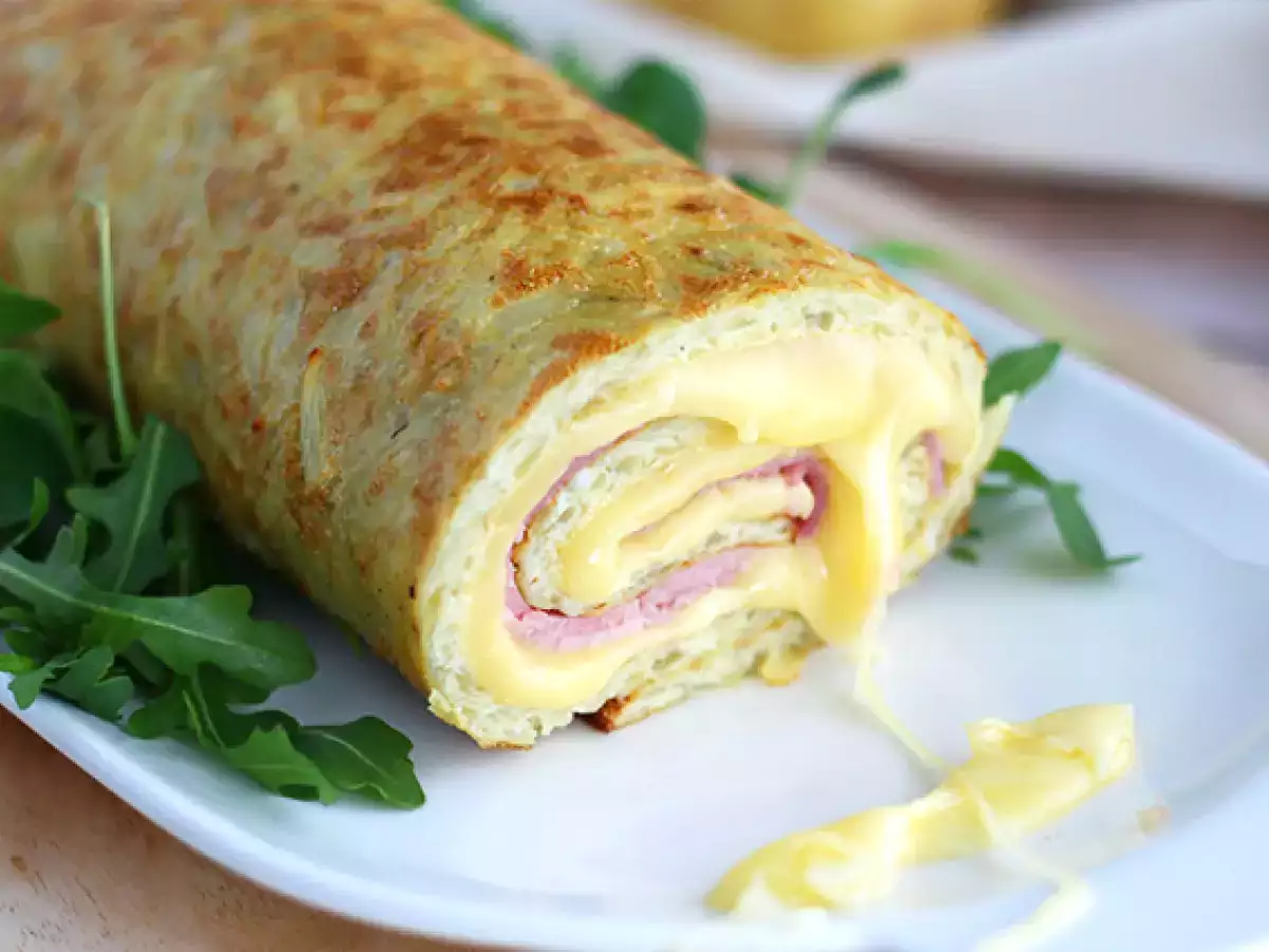 Zemiaková rolka so syrom Savoy Raclette a šunkou - foto 3