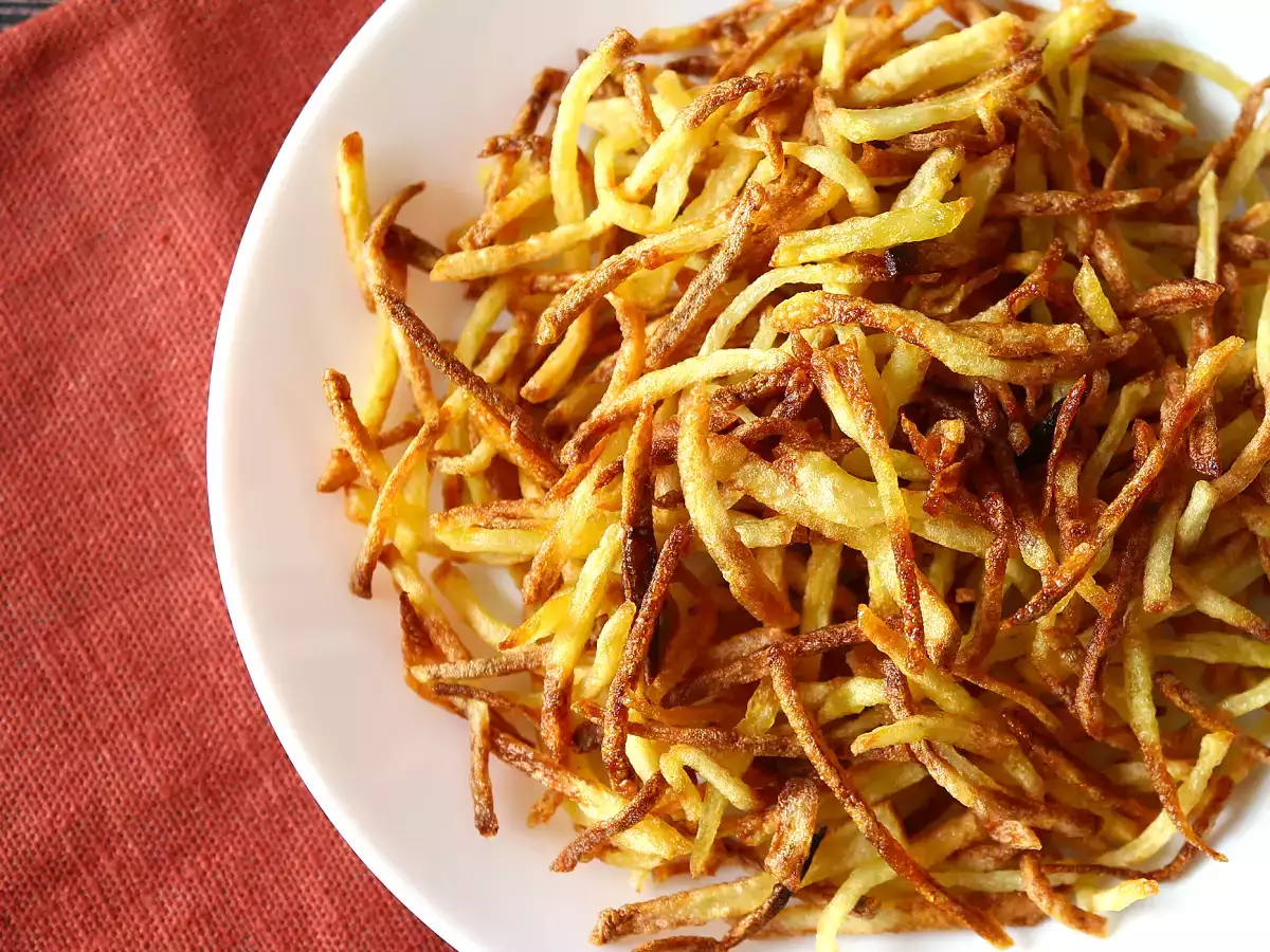 Zemiakové lupienky z fritézy na vzduchu také chrumkavé, že neuveríte, že sú vyrobené doma - foto 3